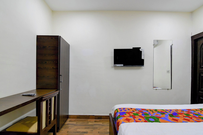 Room 2, Fabhotel Springwood, North 24 Parganas