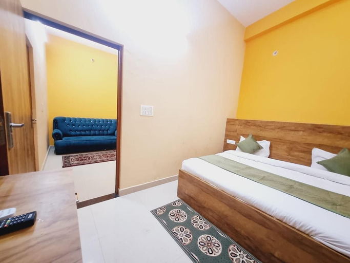 Room 4, Shree Krishana Dham, Mathura