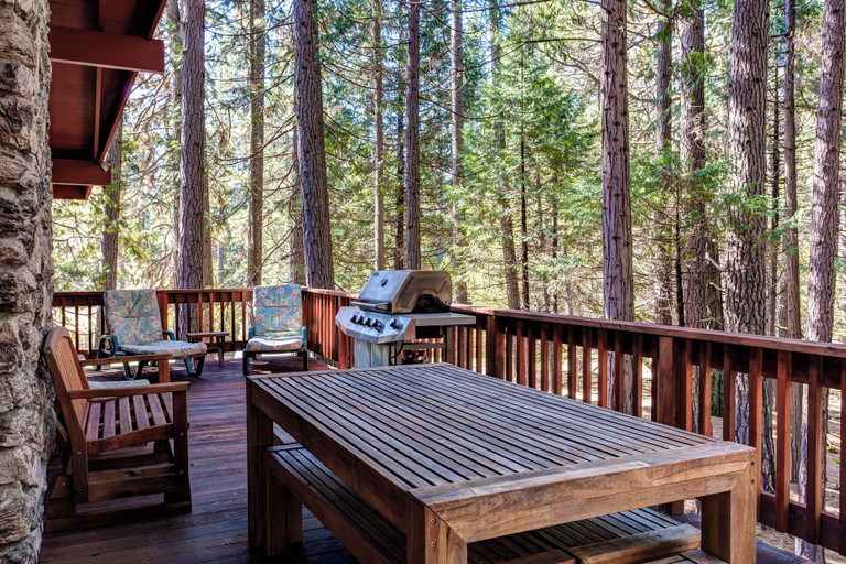 Others 5, Robin's Nest, Mariposa