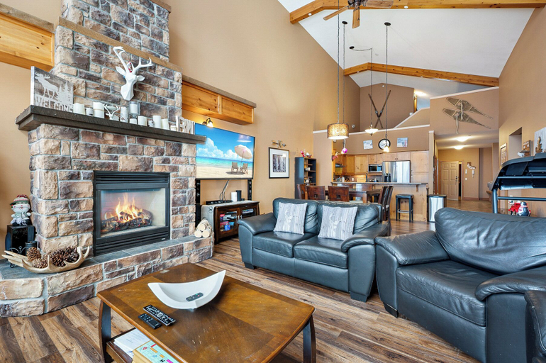Living area 4, Blackrock 6, Kootenay Boundary