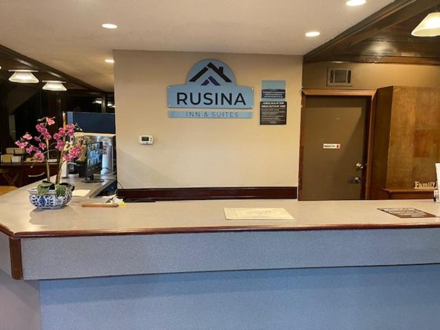 2, Rusina inn, El Paso