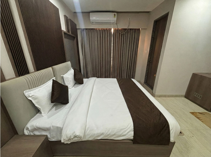 Room 3, Hotel Shaurya Palace, Indore