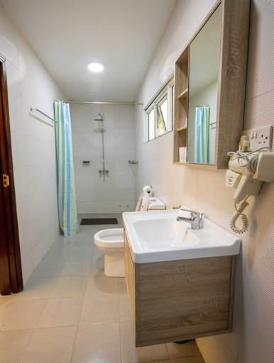 Bathroom 3, OLIVE LAKE ELEMENTAITA LODGE, Gilgil
