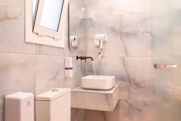 Bathroom 2, AMELI COZY APARTMENTS, Attica