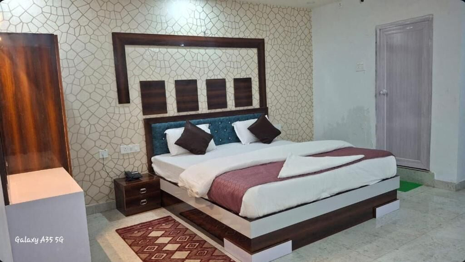 Room 3, HOTEL VIJAYA GRAND, Patna