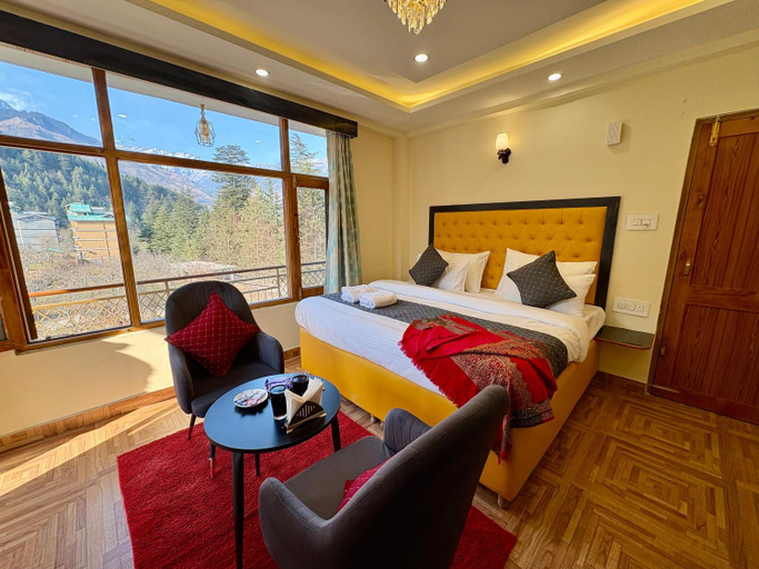 Bedroom 3, Hotel Manali Castle, Kullu
