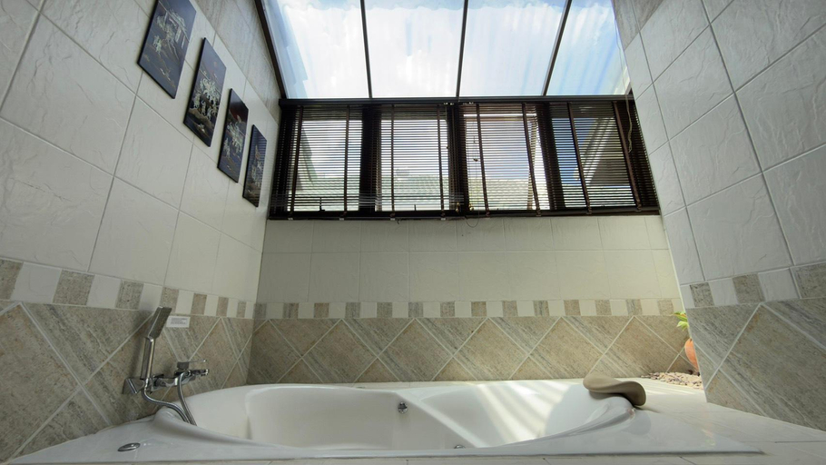 Bathroom 4, The Siam Place Pool Villa, Bang Lamung