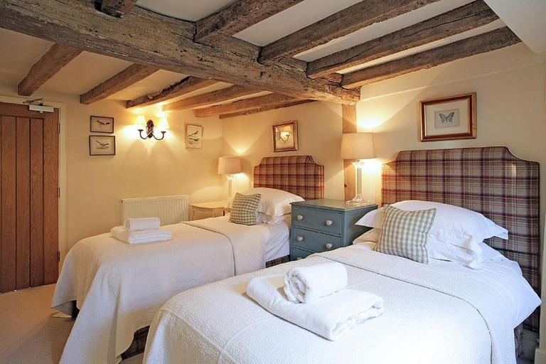 Bedroom 2, Tiger Inn - Patience, East Sussex