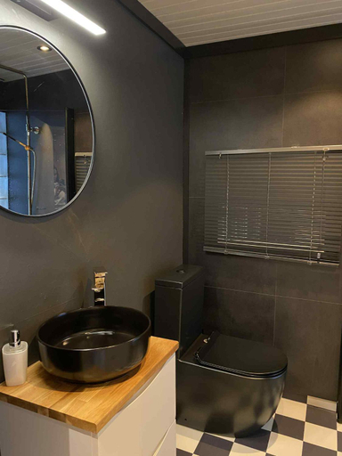 Bathroom 3, Lærdalsøren Motor Guesthouse, Lærdal