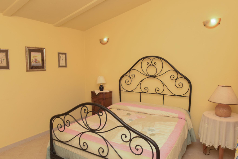 Bedroom 2, La Fortezza Alta, Terni