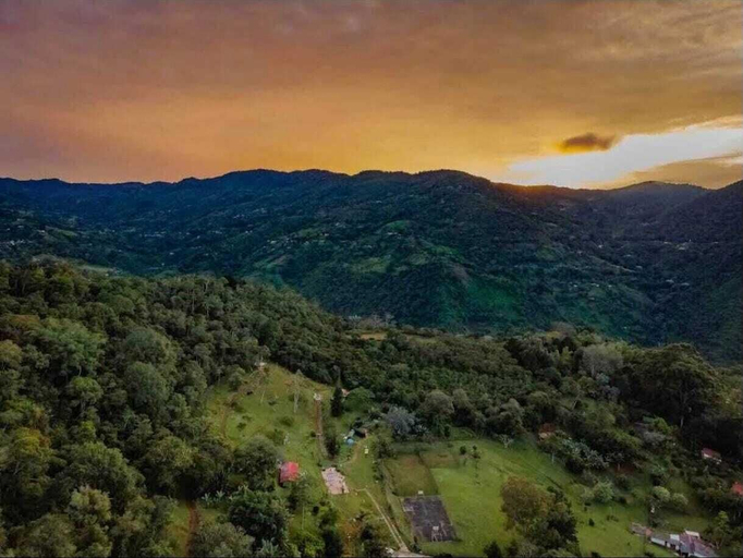 Aerial view 4, VISTA HERMOSA, Santiago de Cali
