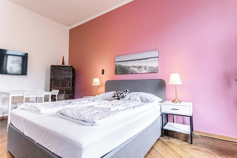 Room 2, Near AKH Hospital 2 Stylish Apartments, Wien