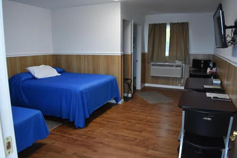 Bedroom, Gorgeous View Motel, Schuyler