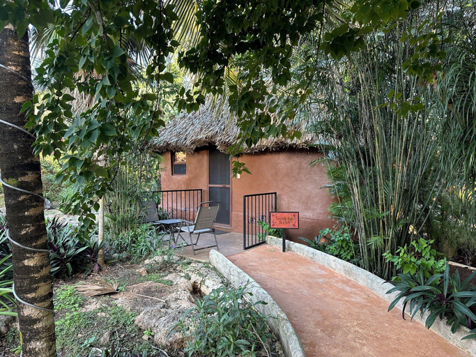Exterior & Views 1, The Pickled Onion Hotel & Restaurant Uxmal, Ticul