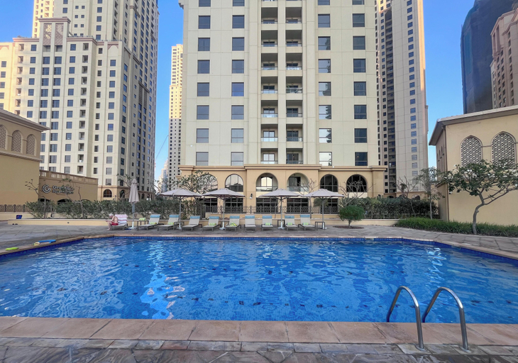 Pool, Manzil - Luxury 3BR with Maids in JBR, Dubai
