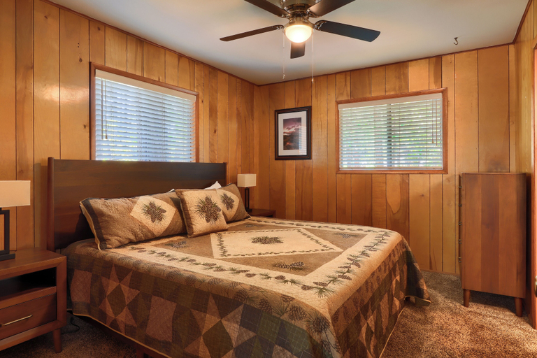 Interior 3, The Redwoods Cabin, Mariposa