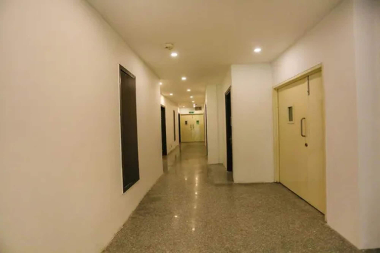 Lobby 2, Via VG Grand, Bangalore