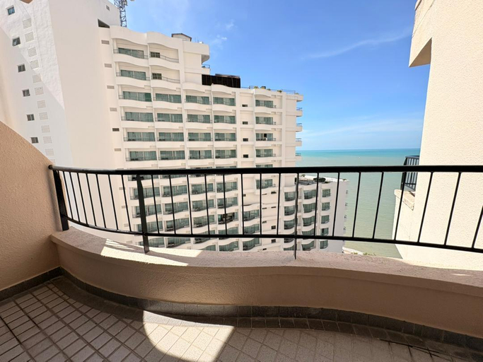 Exterior & Views 2, Rainbow Paradise Hotel Tg Bungah Beach, Penang Island