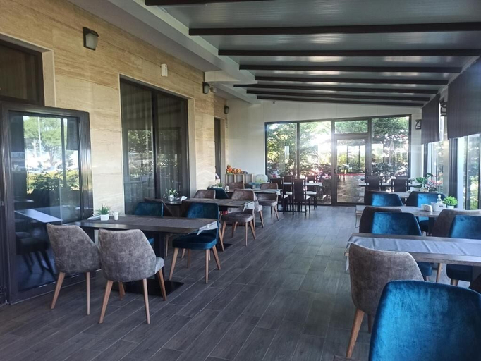 Food & Drinks, MAGNIFIC, Balchik
