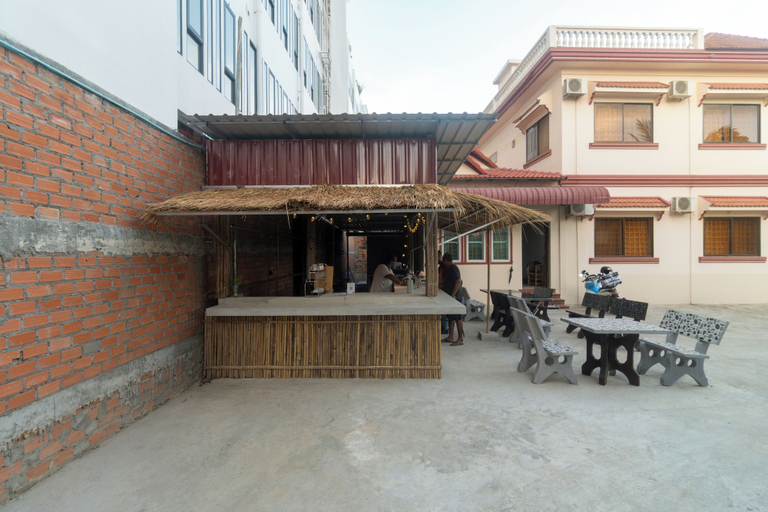 Outdoor dining 2, Teko Paradise and Kitchen, Siem Reap