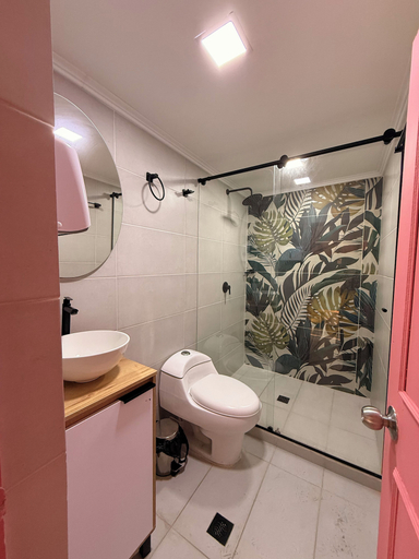 Bathroom 3, Hostal Pacífico Encanto, Medellín