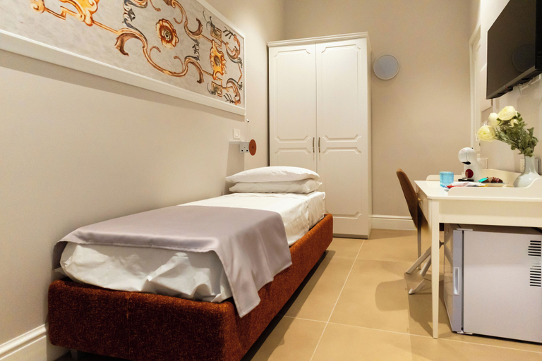 Room 2, Alma Regina Relais, Napoli