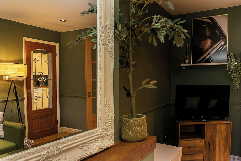 Living area 3, Beautiful 3 Bedroom Cotswold Cottage, Oxfordshire