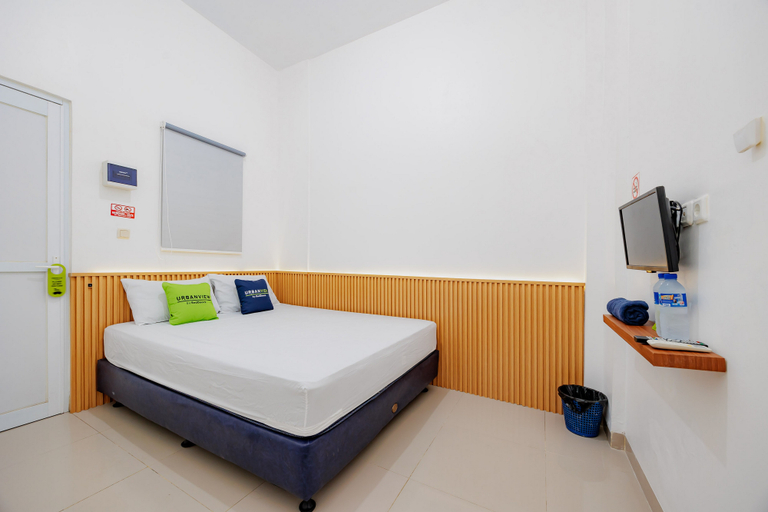 Urbanview Hotel BSD City Room Type - Standard Room