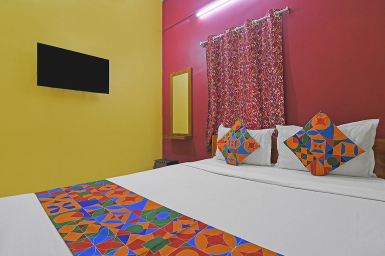 Room 3, Fabhotel Tulip, South 24 Parganas