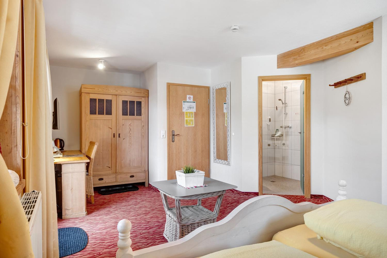 Bedroom 2, Gastehaus Krone, Schwarzwald-Baar-Kreis