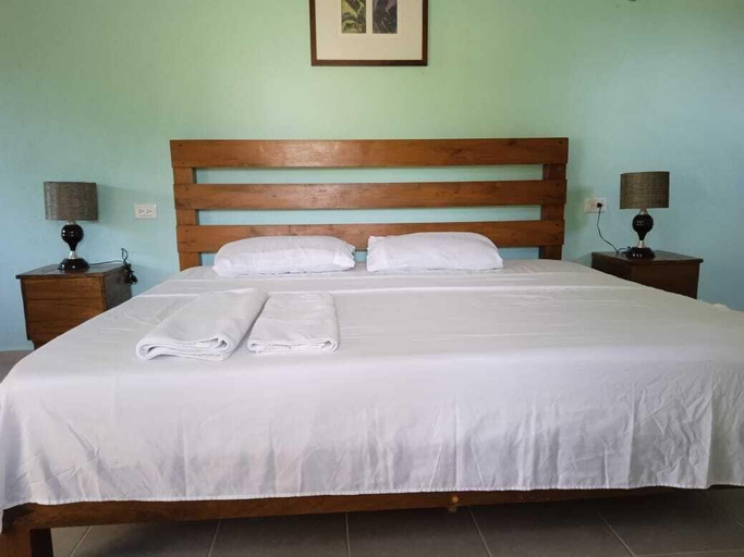 Bedroom 2, Ecohotel Shalom, Valladolid