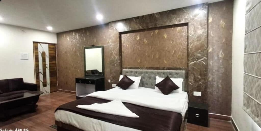 Room 4, HOTEL VIJAYA GRAND, Patna