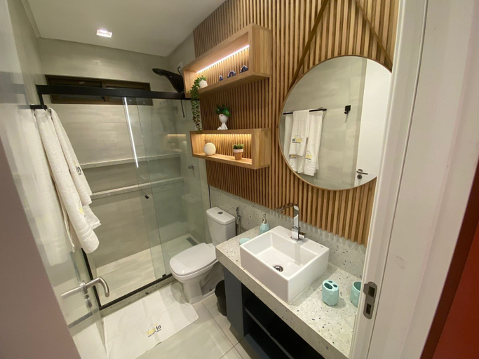 Bathroom 3, Porto Atlantis, Ipojuca