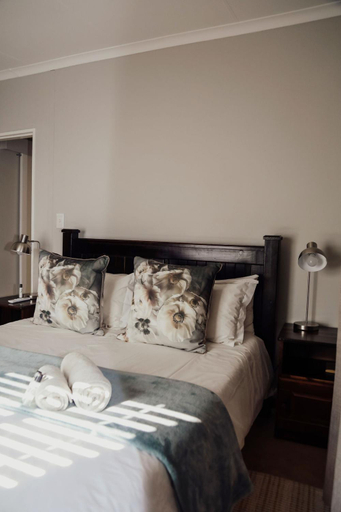Bedroom 2, Lake Grappa Guestfarm, Siyanda