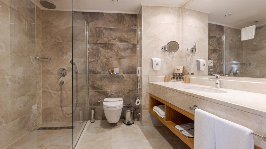 Bathroom 5, Aquasis De Luxe Resort & SPA - Ultra All Inclusive, Didim