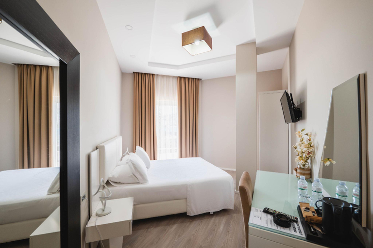 Bedroom 3, Hotel Sejko, Sarandës