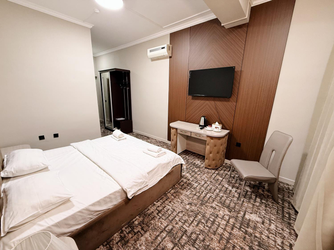 Bedroom 2, DeLuxe PLAZA, Almaty