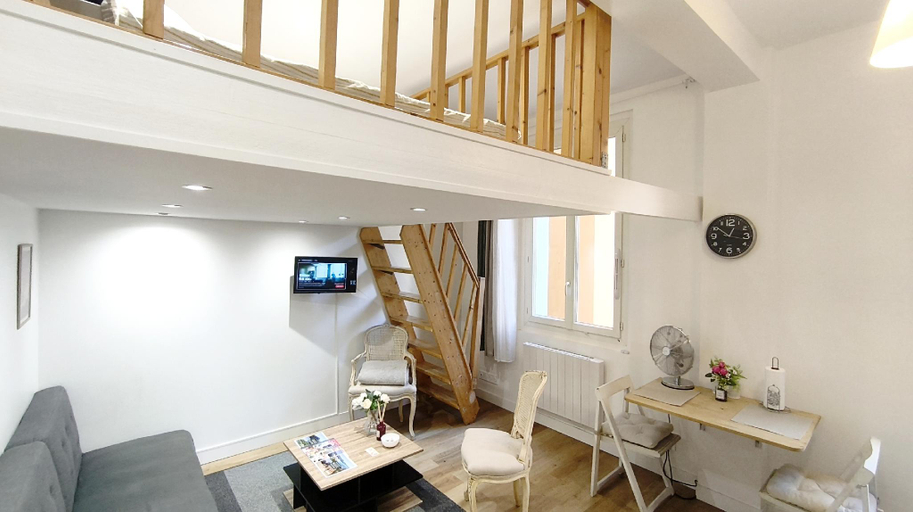 Others 4, Appartement port et vieux Nice Direct from Airport by tramway, Alpes-Maritimes