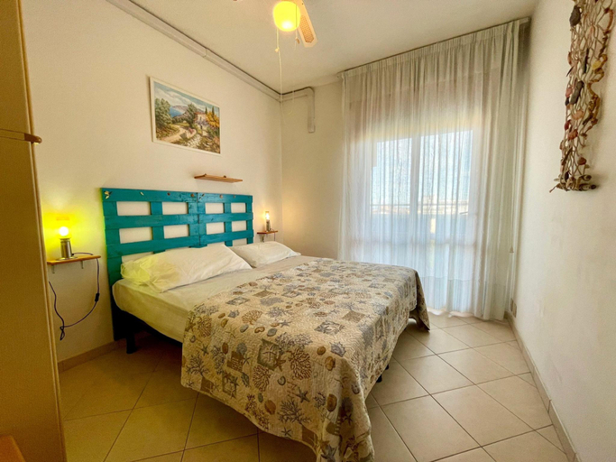 Bedroom 2, Beautiful Apartment For 4 Persons-pool-tv, Venezia