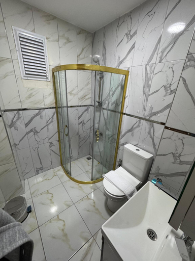 Bathroom, beyzade apart hotel, Fatih
