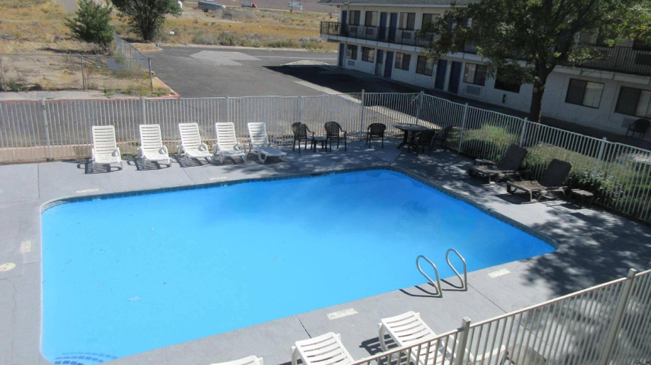 Sport & Beauty 3, Park Inn by Radisson, Wells, Elko