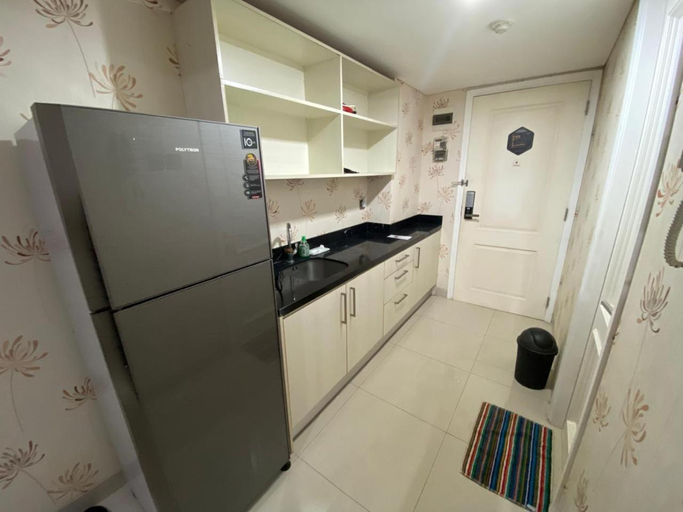 Others 2, Comfy Studio Room Apartment, Semarang