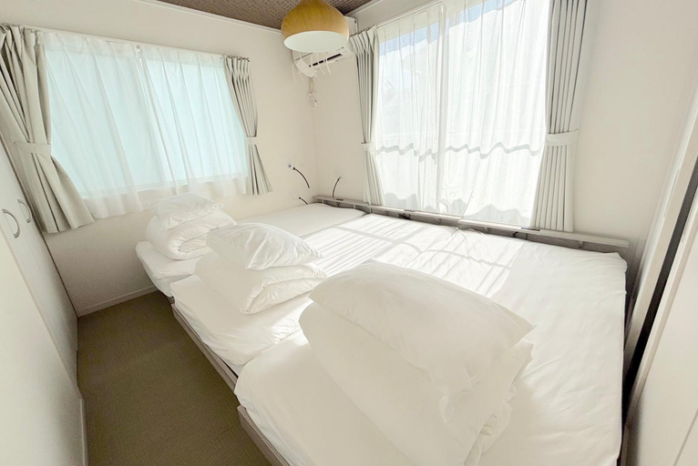 Bedroom 2, Grandioso Okinawa Villa Onna 1, Onna