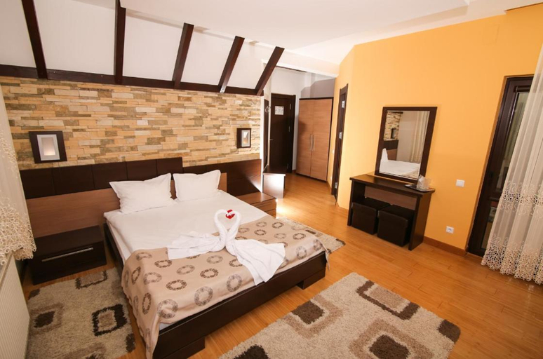 Bedroom 4, Casa Alexandra, Predeal