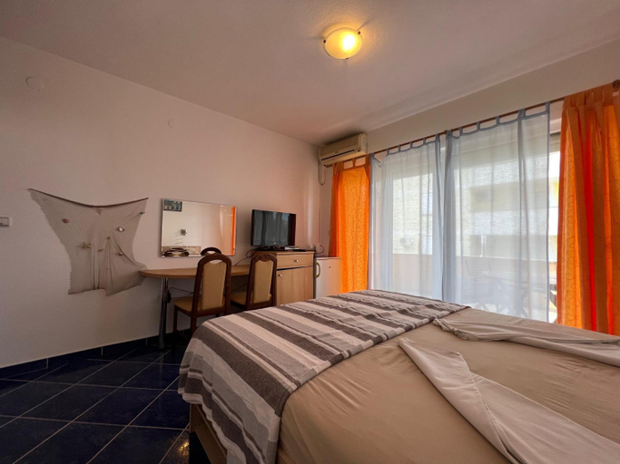 Others 4, Apartments Mijic, Medulin
