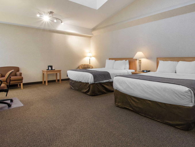 Bedroom 4, SureStay by Best Western Medicine Hat, Division No. 1