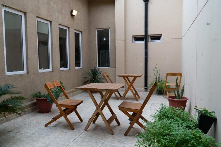 3, Hotel Leguizamon, Capital
