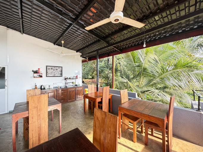 Food & Drinks 5, Holiday Inn Unawatuna, Habaraduwa