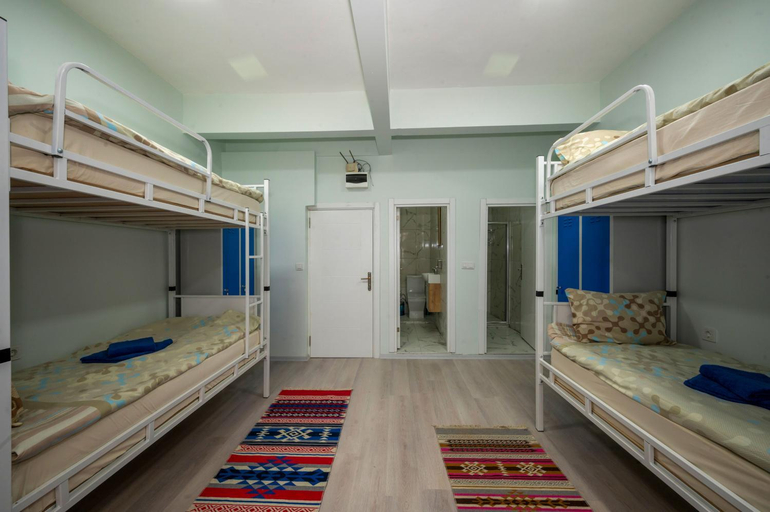 Others 5, XALILA HOSTEL Only FOR MEN, BEST IN ISTANBUL, Beyoğlu