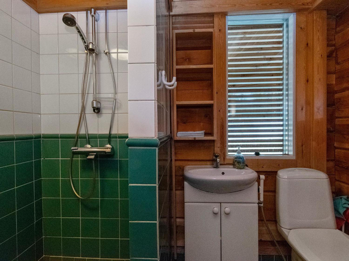 Bathroom 3, Holiday Home Pikku-veke by Interhome, Lapland